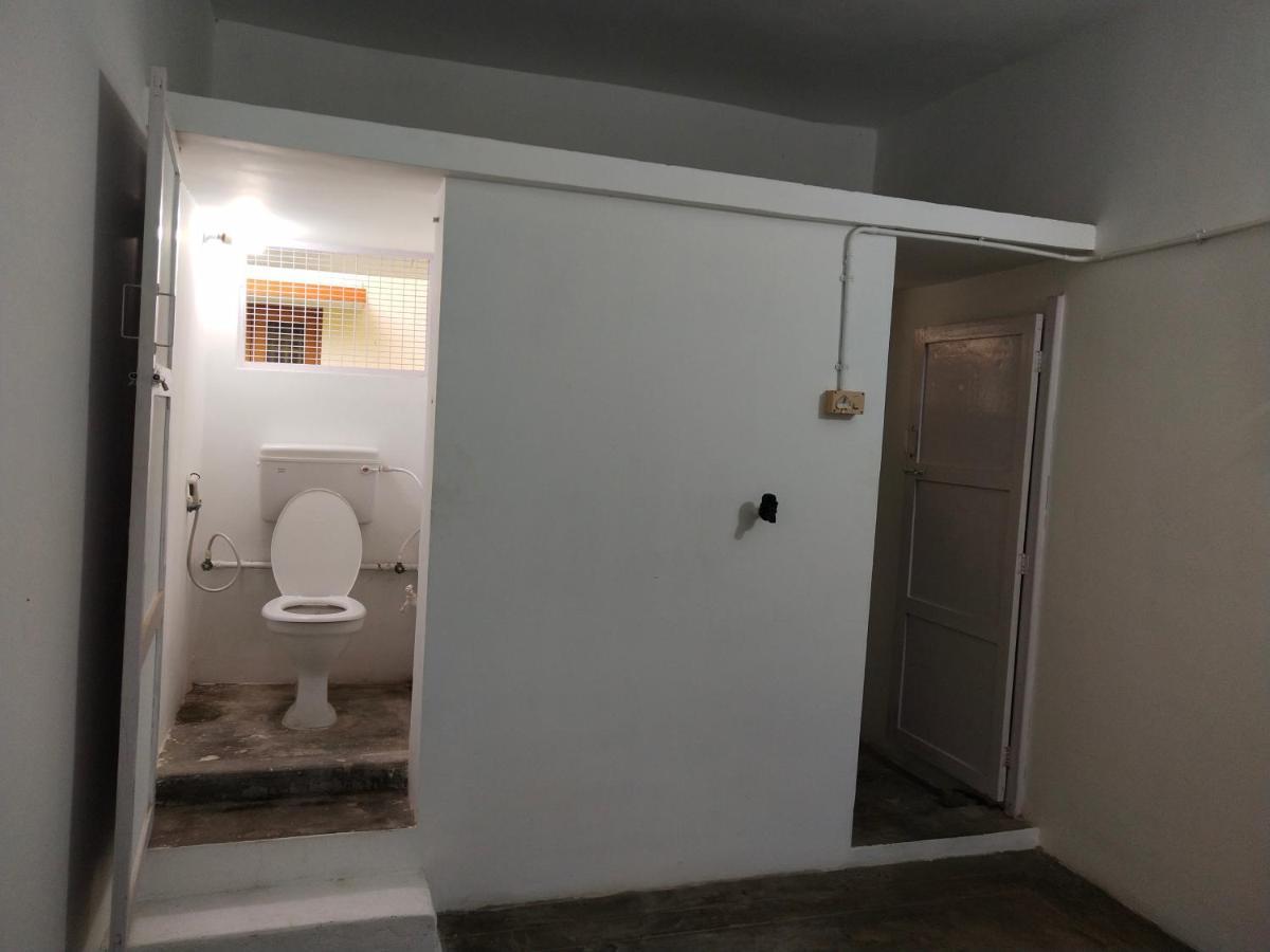 Mayurapriya Inn Chennai Extérieur photo